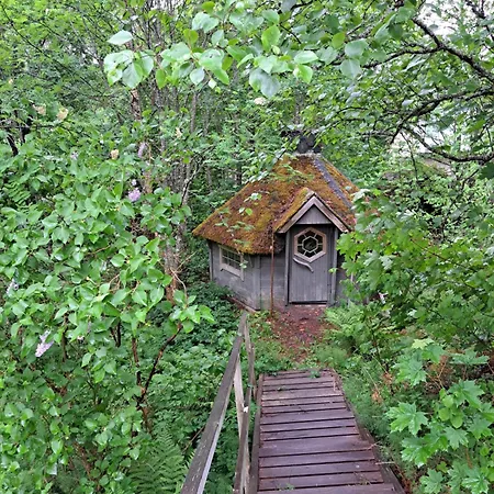 Alpehytte Peaceful Riverside With Sauna Myllykylae